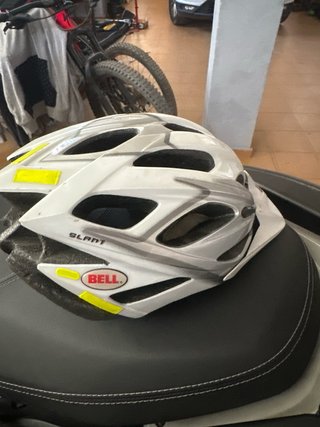 Casco de bicicleta Bell blanco