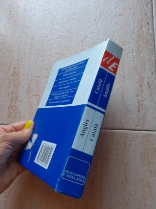 Basic Catalan-english & English-catalan Dictionary