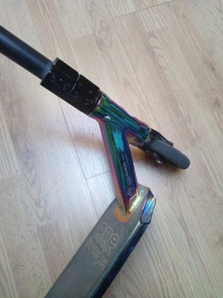 Patinete One Option Barcelona Rainbow