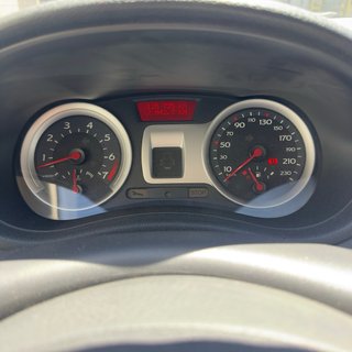 Renault  Clio 2007 cambio por furgoneta pequeña