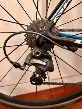 Bicicleta de carretera BH Carbono