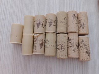 Tappi misti in sughero e riciclabili