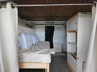 Averiada y camperizada | Ford Transit 2007
