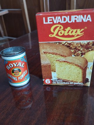 Etiquetas Yoplait, Gallina Blanca, Royal 1992