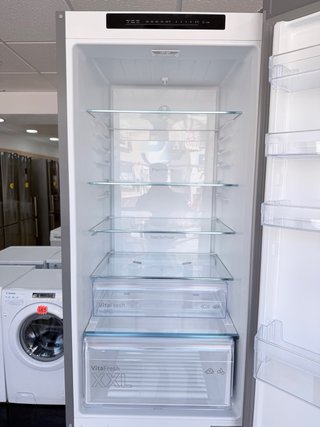 Frigorífico Combi Bosch 2mts Inox A++ - Nuevo