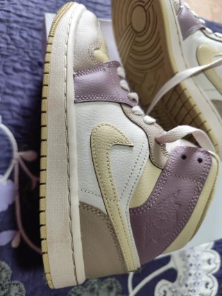 Nike Air Jordan 1 Mid, talla 36