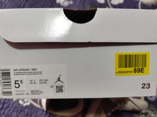 Nike Air Jordan 1 Mid, talla 36
