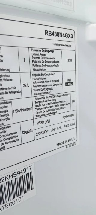 NEVERA COMBI HISENSE NO FROST ENERGÍA A+++