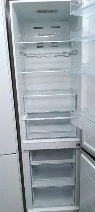NEVERA COMBI HISENSE NO FROST ENERGÍA A+++