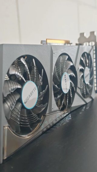 Tarjeta Gráfica Gigabyte RX 6600 Eagle 8GB GDDR6