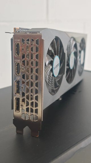 Tarjeta Gráfica Gigabyte RX 6600 Eagle 8GB GDDR6