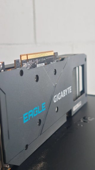 Tarjeta Gráfica Gigabyte RX 6600 Eagle 8GB GDDR6