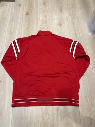 Chaqueta deportiva Nike vintage roja