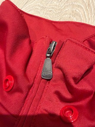 Chaqueta deportiva Nike vintage roja