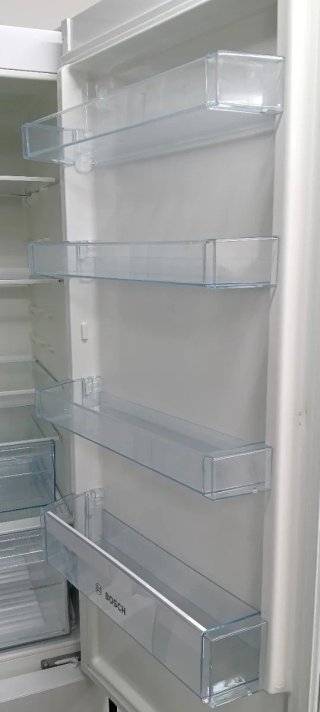 NEVERA COMBI BOSCH NO FROST ENERGÍA A+++