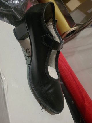 Zapatos de salón con tacón  negros talla 37