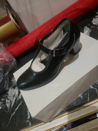 Zapatos de salón con tacón  negros talla 37