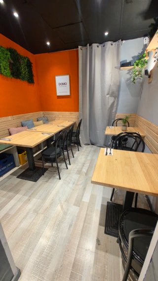 Bar restaurante en les corts