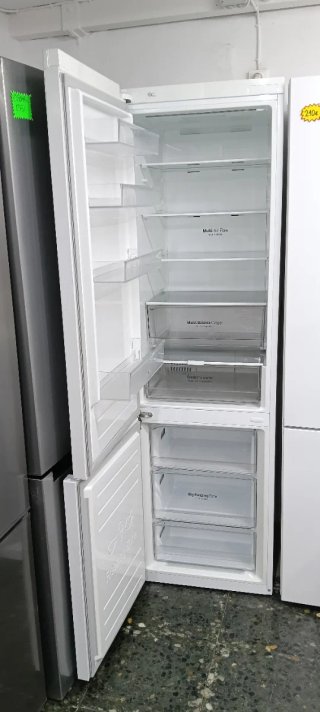 NEVERA COMBI L.G NO FROST ENERGÍA A+