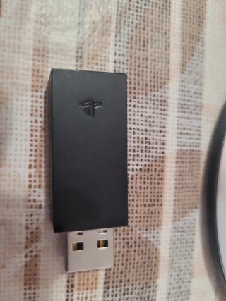 Supporto super slim PS3 con adattatore Bluetooth