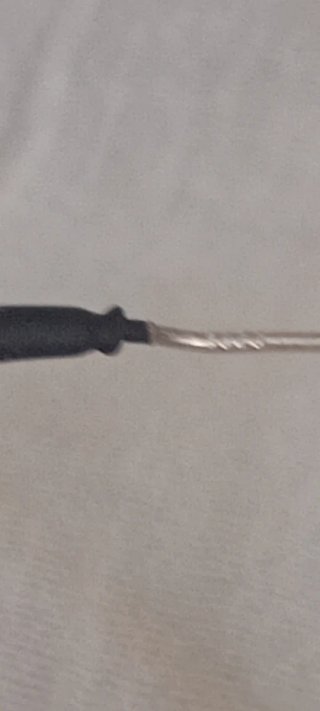 Aros cuadrados negro mate pincho plata