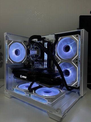 PC Gaming Custom Ryzen 5 5600X+RX 6650 XT, 16G 2TB