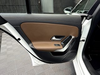 Mercedes-Benz CLA CLA 250 e Shooting Brake