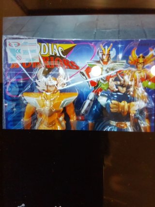Figuras Bootleg Caballeros del Zodiaco