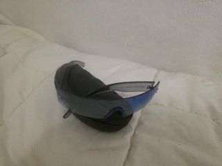 Gafas de sol Emporio Armani negras y azules