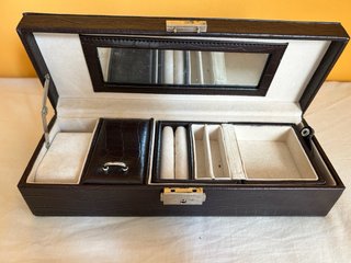 Organizador de Relojes 2 en 1 Efecto Cocodrilo