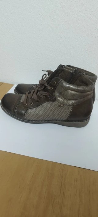 Botines Skechers Marrones Talla 40