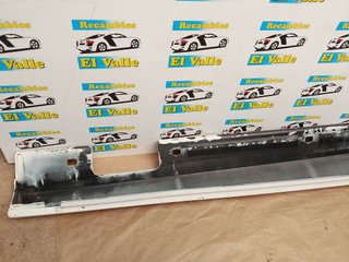 FALDÓN LATERAL IZQUIERDO MERCEDES CLASE B (W246)