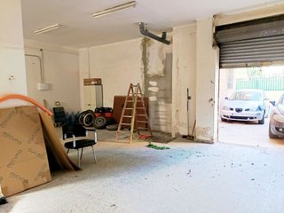 Local comercial en alquiler en Perchel Norte - La Trinidad en Málaga