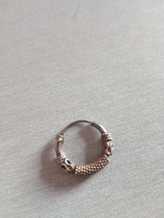 Aro de plata labrado