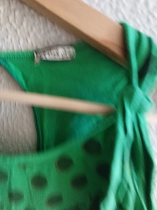 Camiseta verde M Bershka lunares