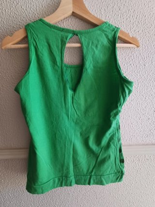 Camiseta verde M Bershka lunares