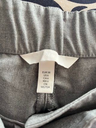 Pantalones H&M grises