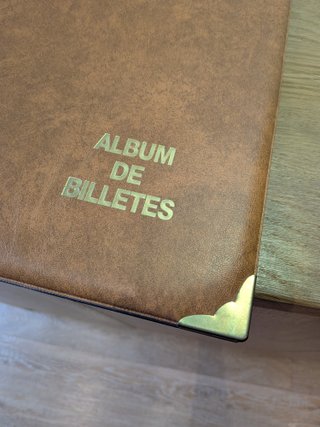 Álbum BBB para billetes + 20 hojas