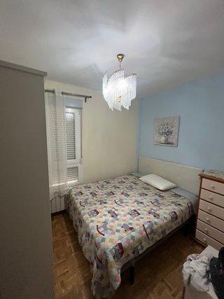 Se Alquila piso San Nicolas