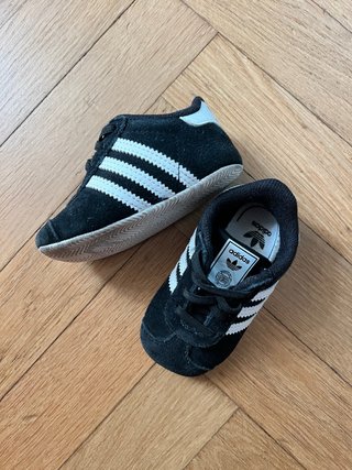 Adidas Gazelle Crib neonato tg. 19