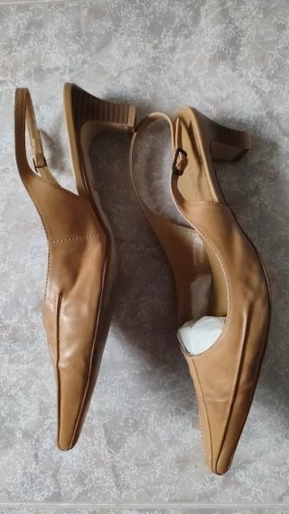 Zapatos Via Uno Beige Talla 38