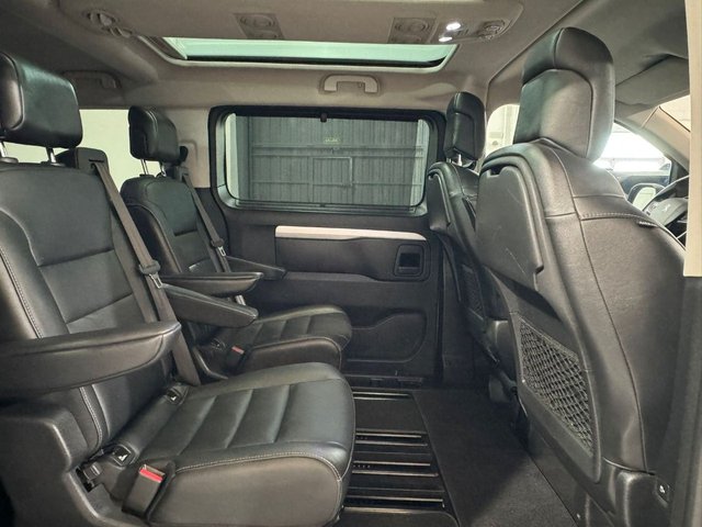 PEUGEOT Traveller Business 2.0 BlueHDi 130KW EAT8 Long