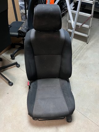 Asiento Delantero Izquierdo Toyota Hilux