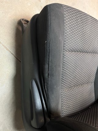 Asiento Delantero Izquierdo Toyota Hilux