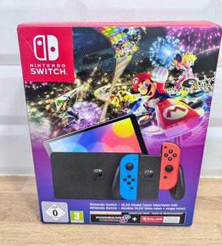 Nintendo Switch OLED Blu/Rosso. COME NUOVA