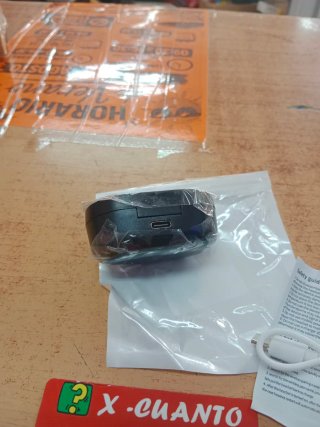 AURICULARES BLUETOOTH TWS A6S SIN USAR