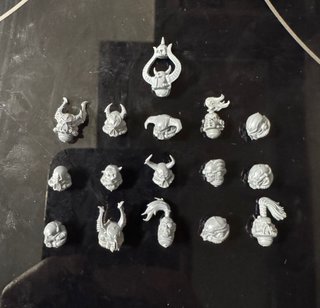 Legionaries Chosen Chaos Warhammer 40k Heads