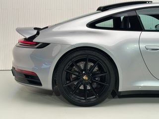 Porsche 911 Carrera Coupe 992 PDK
