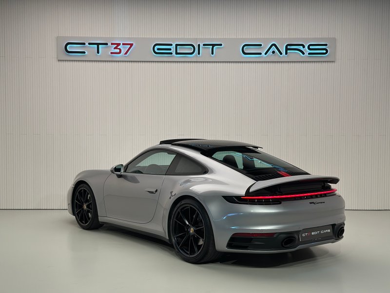 Porsche 911 2023, foto 6