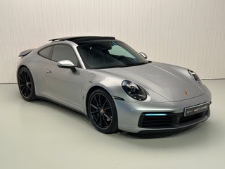 Porsche 911 Carrera Coupe 992 PDK